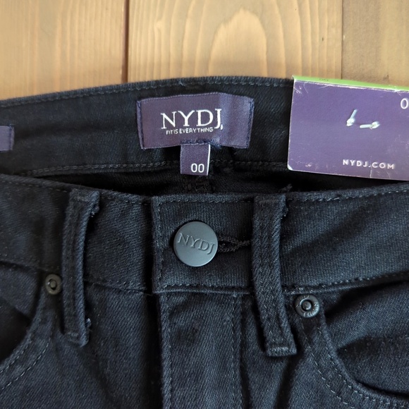 NYDJ Ami Skinny Black Jeans NWT - Picture 2 of 11